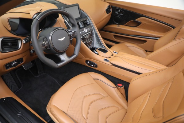 Used 2021 Aston Martin DBS Superleggera Volante for sale $295,900 at Bugatti of Greenwich in Greenwich CT 06830 19