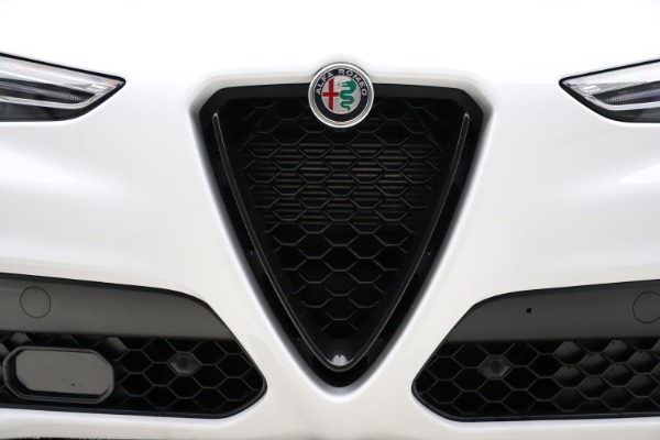 New 2021 Alfa Romeo Stelvio Ti Sport Q4 for sale Sold at Bugatti of Greenwich in Greenwich CT 06830 13