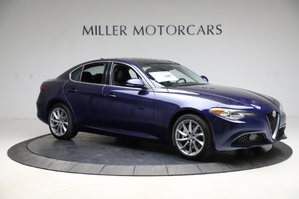 New 2021 Alfa Romeo Giulia Q4 for sale $46,800 at Bugatti of Greenwich in Greenwich CT 06830 10