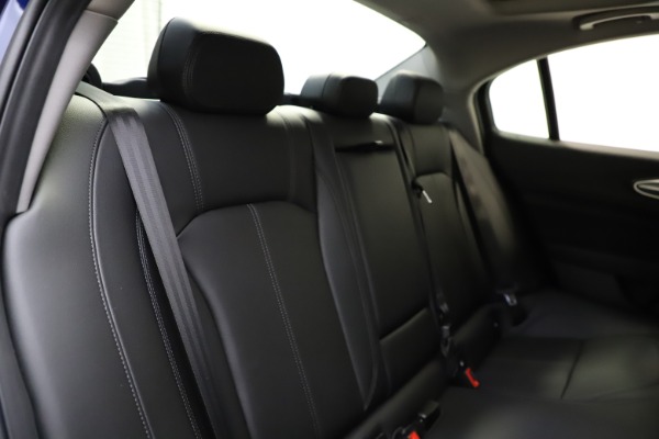 New 2021 Alfa Romeo Giulia Q4 for sale $46,800 at Bugatti of Greenwich in Greenwich CT 06830 26