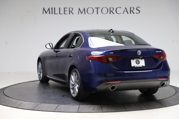 New 2021 Alfa Romeo Giulia Q4 for sale Sold at Bugatti of Greenwich in Greenwich CT 06830 5