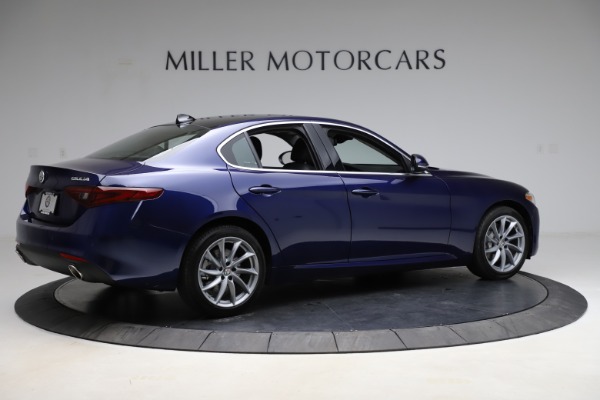 New 2021 Alfa Romeo Giulia Q4 for sale $46,800 at Bugatti of Greenwich in Greenwich CT 06830 8