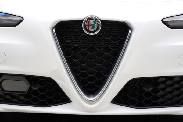 New 2021 Alfa Romeo Giulia Q4 for sale Sold at Bugatti of Greenwich in Greenwich CT 06830 12