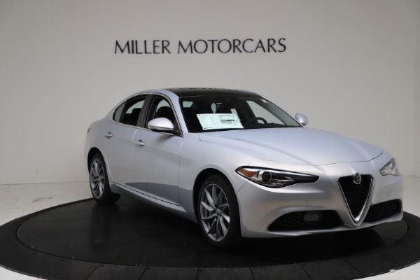 New 2021 Alfa Romeo Giulia Q4 for sale $46,490 at Bugatti of Greenwich in Greenwich CT 06830 11