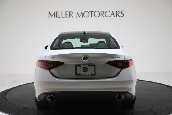 New 2021 Alfa Romeo Giulia Q4 for sale $46,490 at Bugatti of Greenwich in Greenwich CT 06830 6