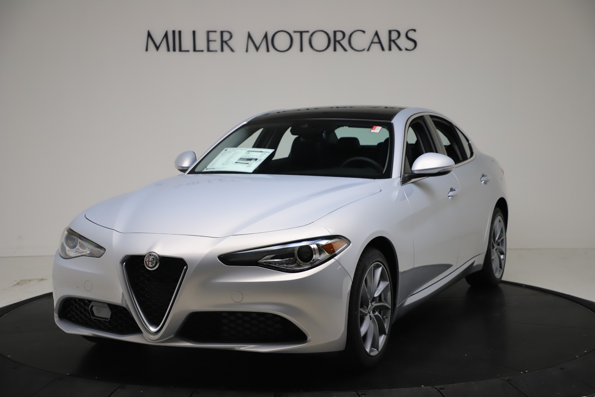 New 2021 Alfa Romeo Giulia Q4 for sale $46,490 at Bugatti of Greenwich in Greenwich CT 06830 1