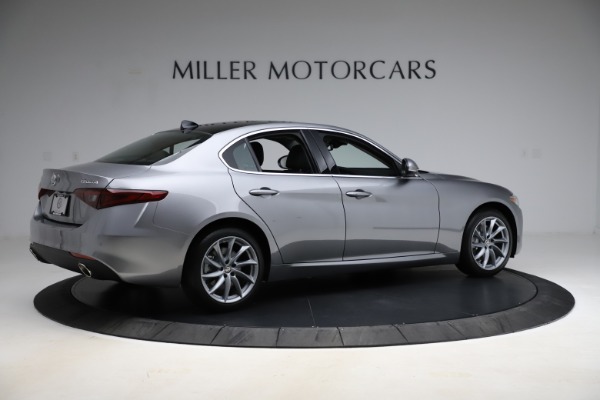 New 2021 Alfa Romeo Giulia Q4 for sale $47,085 at Bugatti of Greenwich in Greenwich CT 06830 8