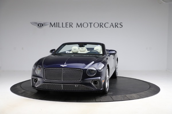 New 2021 Bentley Continental GTC V8 for sale $276,830 at Bugatti of Greenwich in Greenwich CT 06830 2
