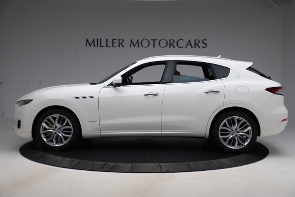 New 2021 Maserati Levante Q4 GranLusso for sale Sold at Bugatti of Greenwich in Greenwich CT 06830 3