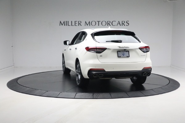 Used 2021 Maserati Levante Q4 for sale Sold at Bugatti of Greenwich in Greenwich CT 06830 11
