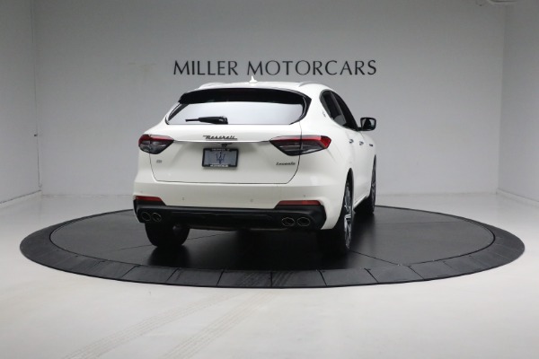 Used 2021 Maserati Levante Q4 for sale Sold at Bugatti of Greenwich in Greenwich CT 06830 13