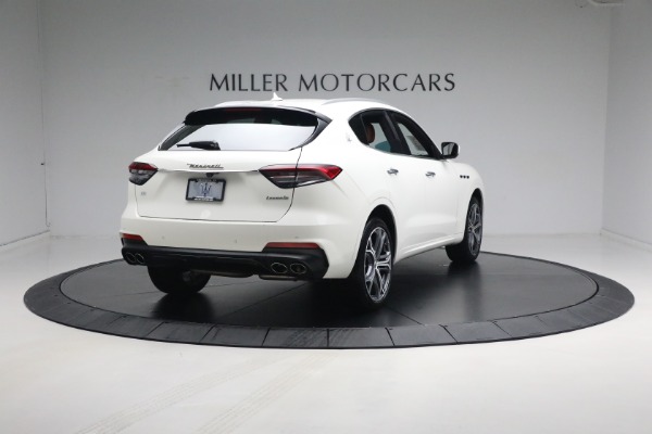 Used 2021 Maserati Levante Q4 for sale Sold at Bugatti of Greenwich in Greenwich CT 06830 14