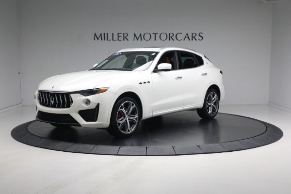 Used 2021 Maserati Levante Q4 for sale Sold at Bugatti of Greenwich in Greenwich CT 06830 3