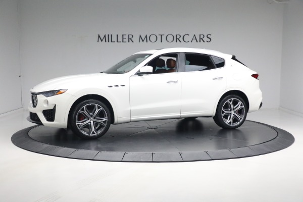 New 2021 Maserati Levante Q4 for sale Sold at Bugatti of Greenwich in Greenwich CT 06830 4