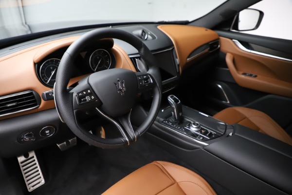 Used 2021 Maserati Levante S Q4 GranSport for sale Sold at Bugatti of Greenwich in Greenwich CT 06830 13