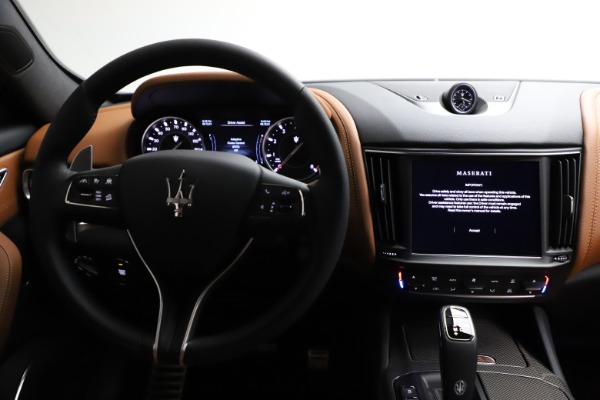 Used 2021 Maserati Levante S Q4 GranSport for sale Sold at Bugatti of Greenwich in Greenwich CT 06830 16