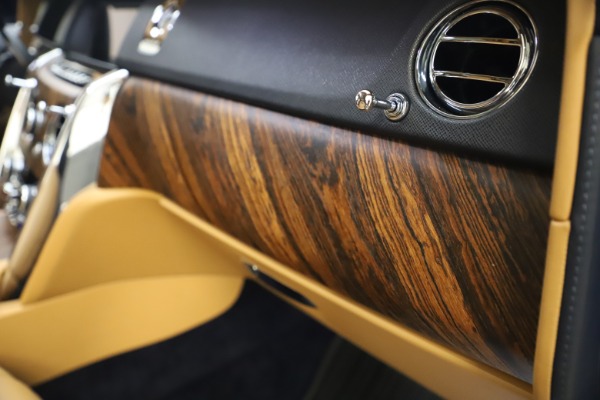 Used 2019 Rolls-Royce Cullinan for sale Sold at Bugatti of Greenwich in Greenwich CT 06830 25