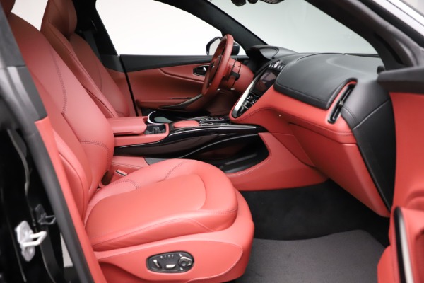 Used 2021 Aston Martin DBX for sale Sold at Bugatti of Greenwich in Greenwich CT 06830 20