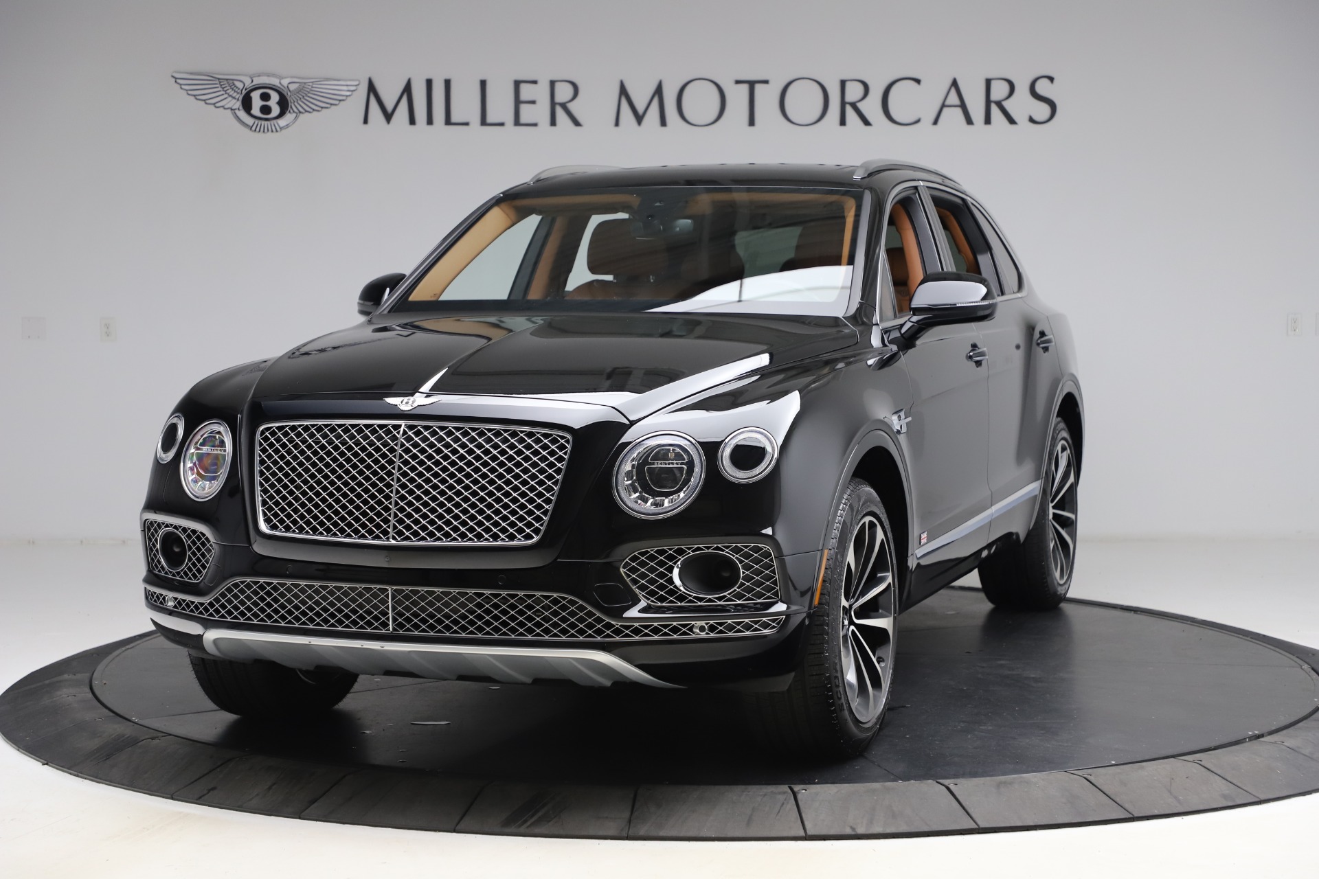 Used 2018 Bentley Bentayga Onyx Edition for sale Sold at Bugatti of Greenwich in Greenwich CT 06830 1