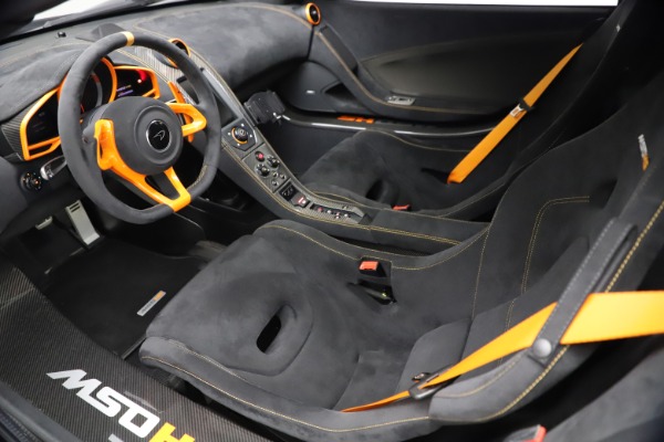 Used 2016 McLaren 688 MSO HS for sale $624,900 at Bugatti of Greenwich in Greenwich CT 06830 13