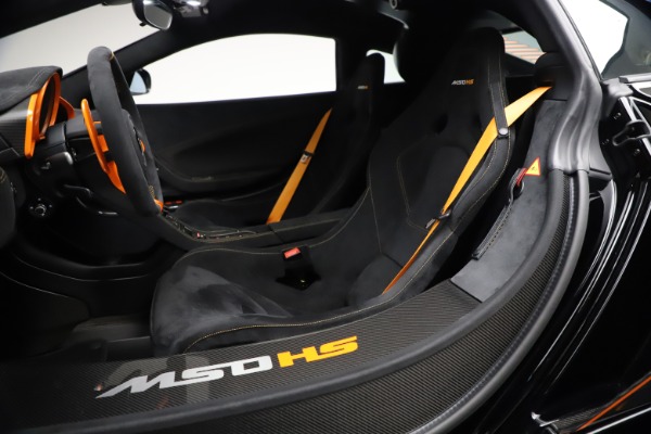 Used 2016 McLaren 688 MSO HS for sale $624,900 at Bugatti of Greenwich in Greenwich CT 06830 15