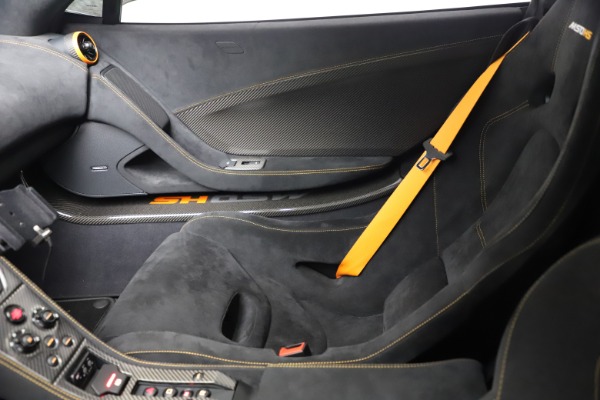 Used 2016 McLaren 688 MSO HS for sale $624,900 at Bugatti of Greenwich in Greenwich CT 06830 18