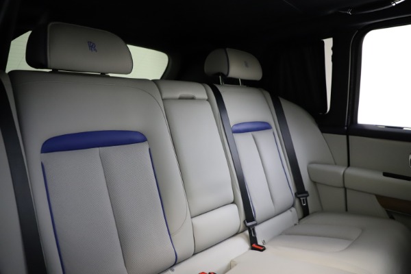 Used 2019 Rolls-Royce Cullinan for sale $349,900 at Bugatti of Greenwich in Greenwich CT 06830 17