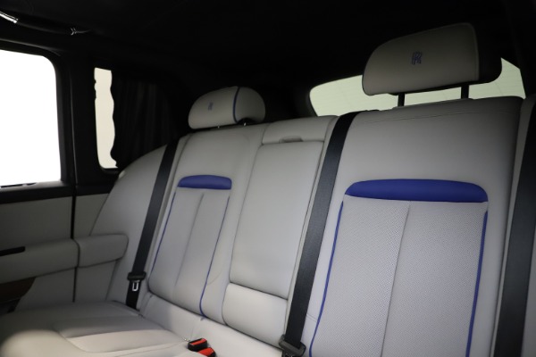 Used 2019 Rolls-Royce Cullinan for sale $349,900 at Bugatti of Greenwich in Greenwich CT 06830 18