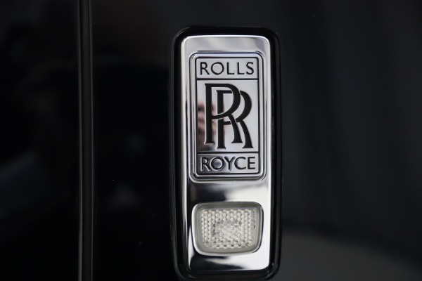 Used 2019 Rolls-Royce Cullinan for sale Sold at Bugatti of Greenwich in Greenwich CT 06830 24