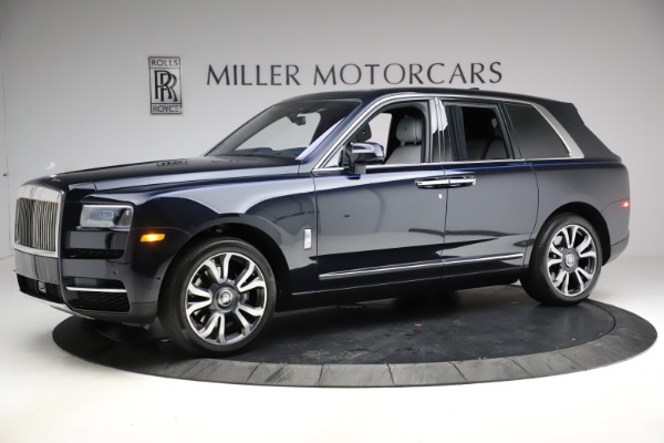 Used 2019 Rolls-Royce Cullinan for sale $349,900 at Bugatti of Greenwich in Greenwich CT 06830 4