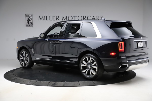 Used 2019 Rolls-Royce Cullinan for sale $349,900 at Bugatti of Greenwich in Greenwich CT 06830 7