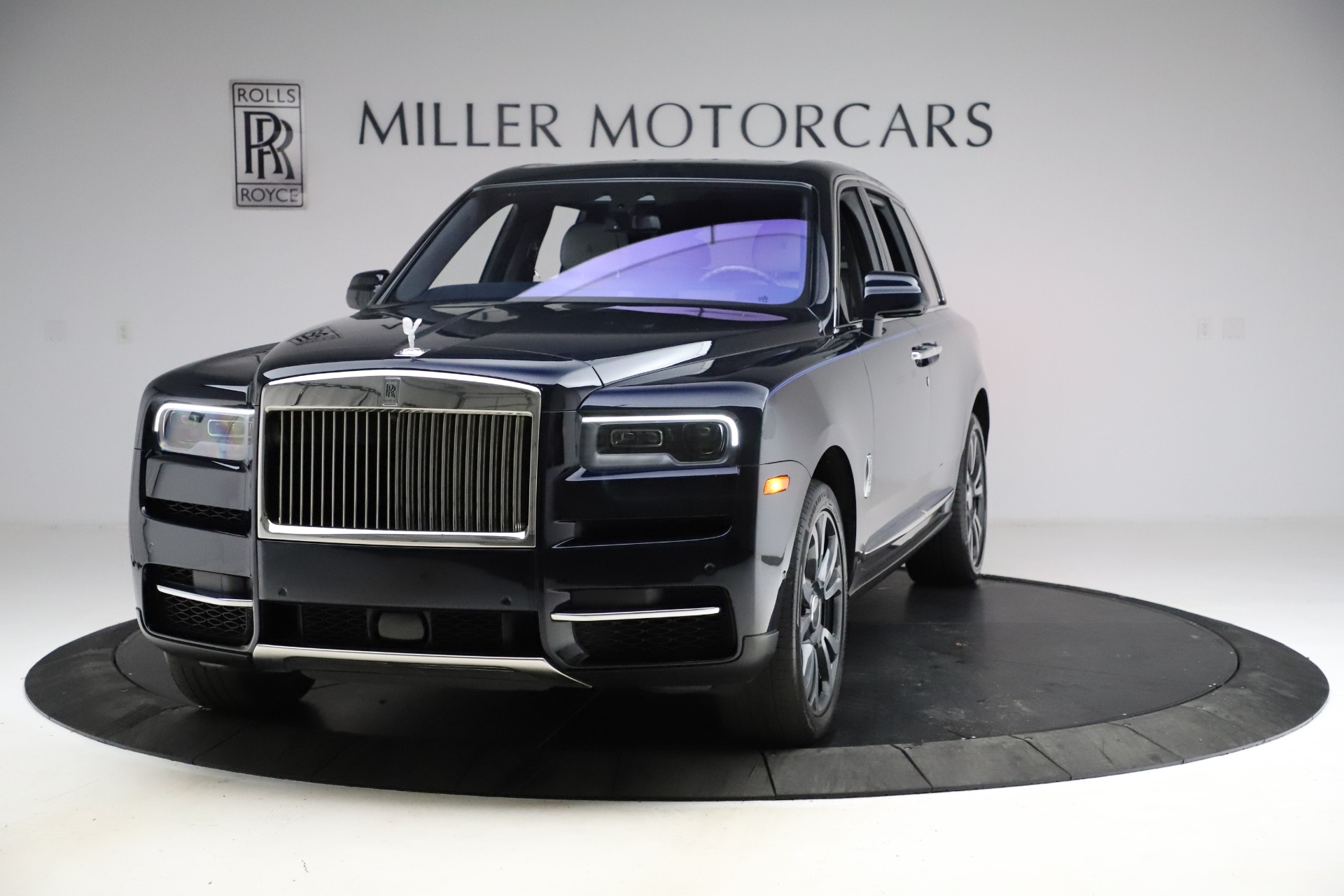 Used 2019 Rolls-Royce Cullinan for sale Sold at Bugatti of Greenwich in Greenwich CT 06830 1