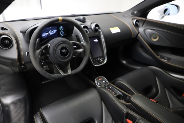 Used 2019 McLaren 600LT for sale $234,900 at Bugatti of Greenwich in Greenwich CT 06830 13