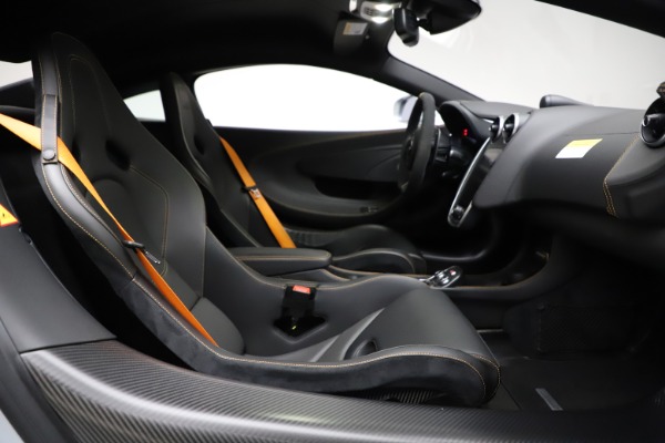 Used 2019 McLaren 600LT for sale Sold at Bugatti of Greenwich in Greenwich CT 06830 20