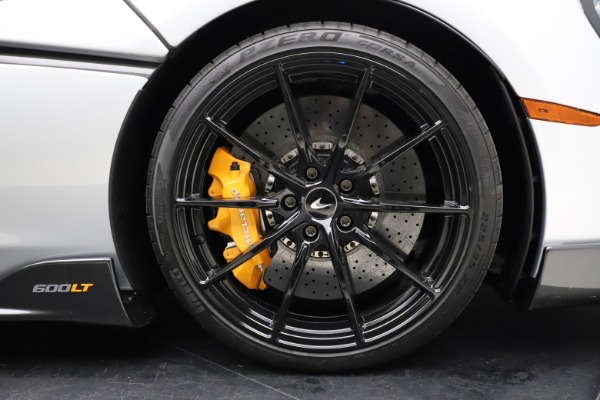 Used 2019 McLaren 600LT for sale $234,900 at Bugatti of Greenwich in Greenwich CT 06830 26