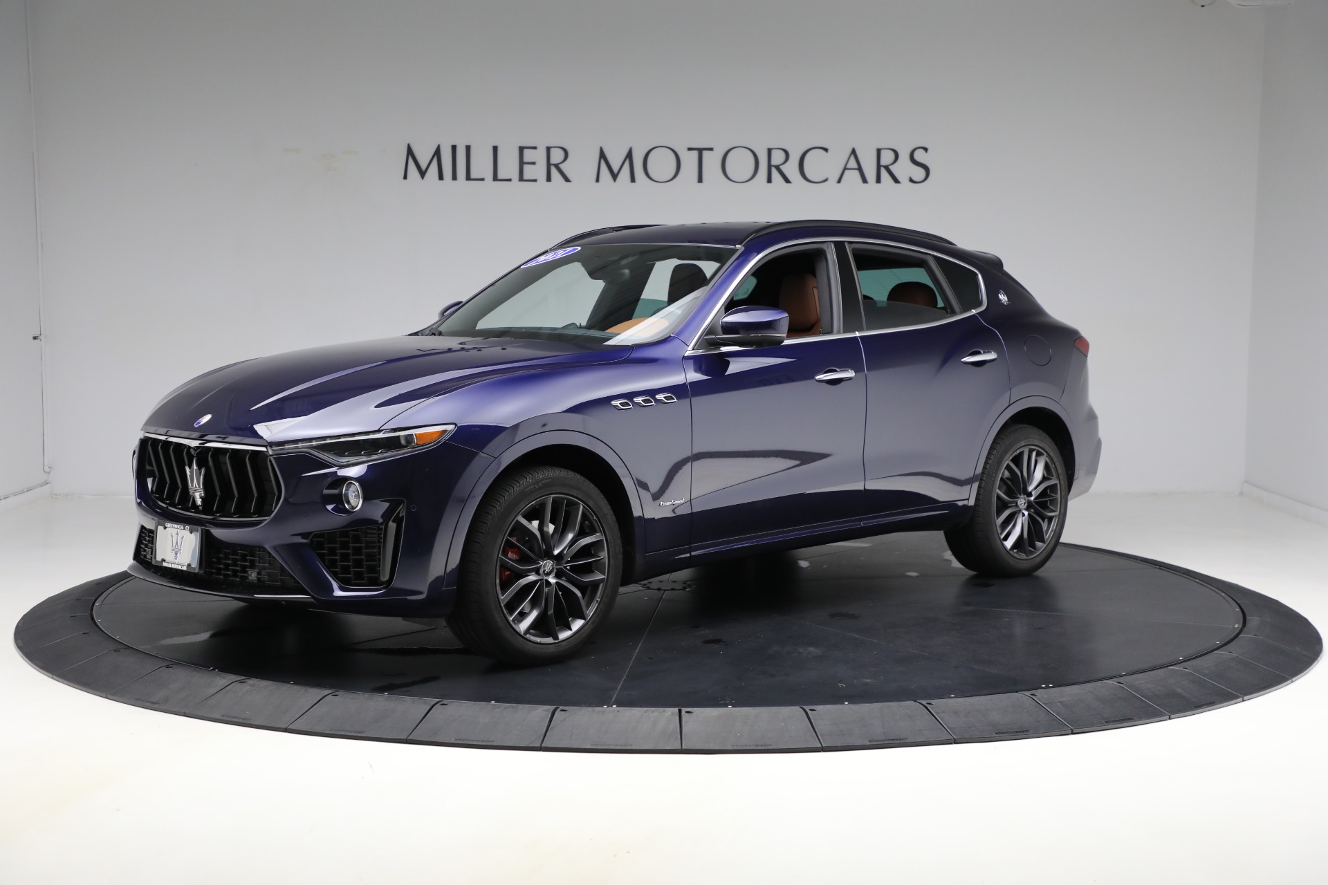 Used 2021 Maserati Levante Q4 GranSport for sale Sold at Bugatti of Greenwich in Greenwich CT 06830 1