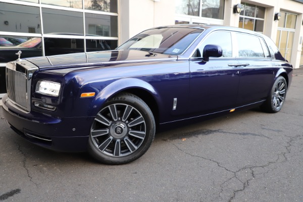 Used 2016 Rolls-Royce Phantom EWB for sale Sold at Bugatti of Greenwich in Greenwich CT 06830 2