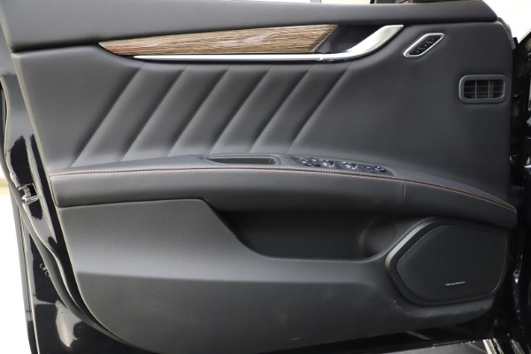 New 2021 Maserati Ghibli S Q4 GranLusso for sale Sold at Bugatti of Greenwich in Greenwich CT 06830 17