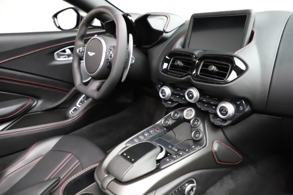 New 2021 Aston Martin Vantage Roadster Convertible for sale Sold at Bugatti of Greenwich in Greenwich CT 06830 26