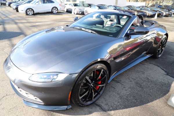 New 2021 Aston Martin Vantage Roadster Convertible for sale Sold at Bugatti of Greenwich in Greenwich CT 06830 28