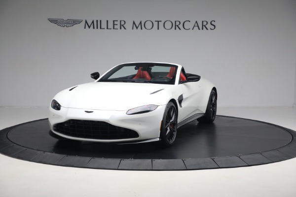 Used 2021 Aston Martin Vantage Roadster for sale Sold at Bugatti of Greenwich in Greenwich CT 06830 11