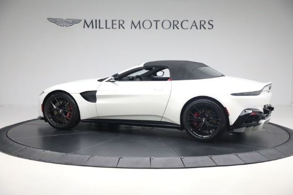 New 2021 Aston Martin Vantage Roadster Convertible for sale $189,186 at Bugatti of Greenwich in Greenwich CT 06830 14