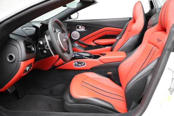 Used 2021 Aston Martin Vantage Roadster for sale Sold at Bugatti of Greenwich in Greenwich CT 06830 25