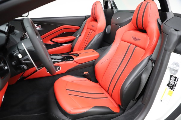 Used 2021 Aston Martin Vantage Roadster for sale Sold at Bugatti of Greenwich in Greenwich CT 06830 26