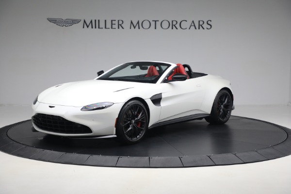 New 2021 Aston Martin Vantage Roadster Convertible for sale $189,186 at Bugatti of Greenwich in Greenwich CT 06830 1