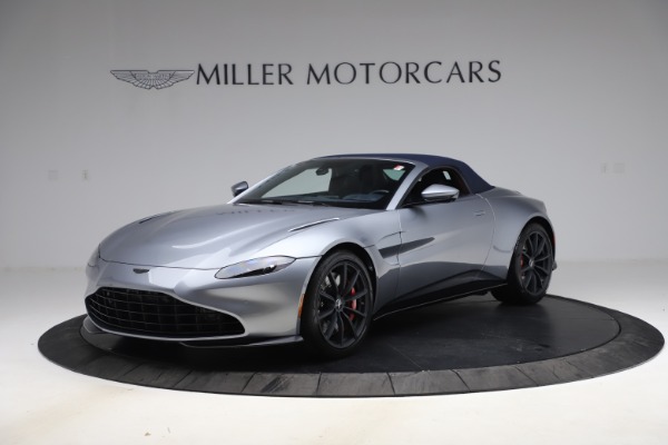 Used 2021 Aston Martin Vantage Roadster for sale $139,900 at Bugatti of Greenwich in Greenwich CT 06830 15