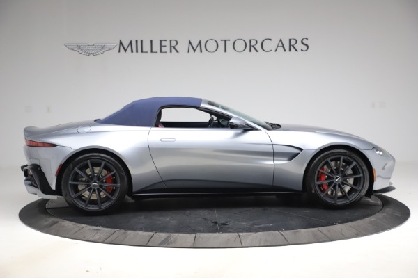 Used 2021 Aston Martin Vantage Roadster for sale $139,900 at Bugatti of Greenwich in Greenwich CT 06830 17
