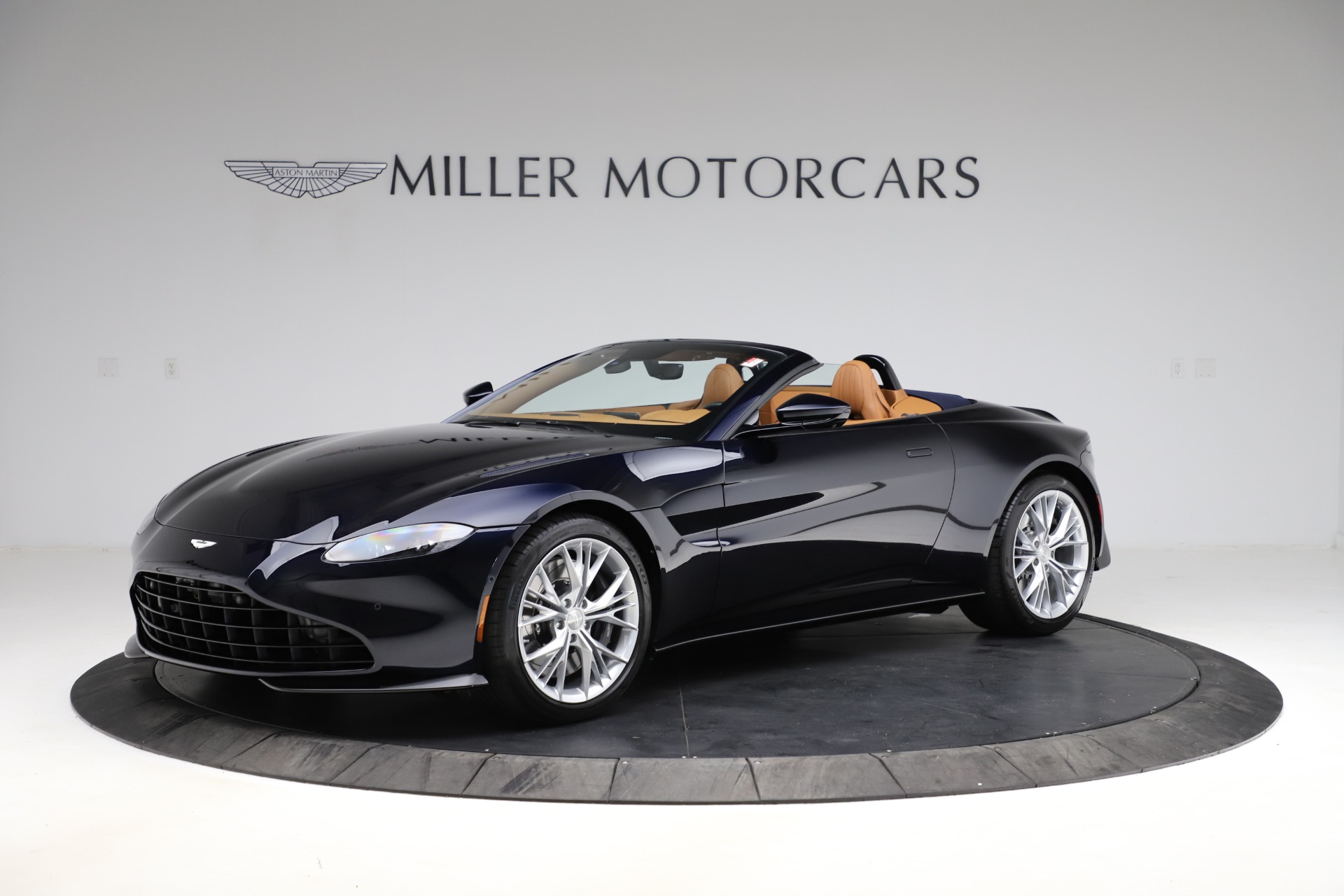 New 2021 Aston Martin Vantage Roadster for sale Sold at Bugatti of Greenwich in Greenwich CT 06830 1