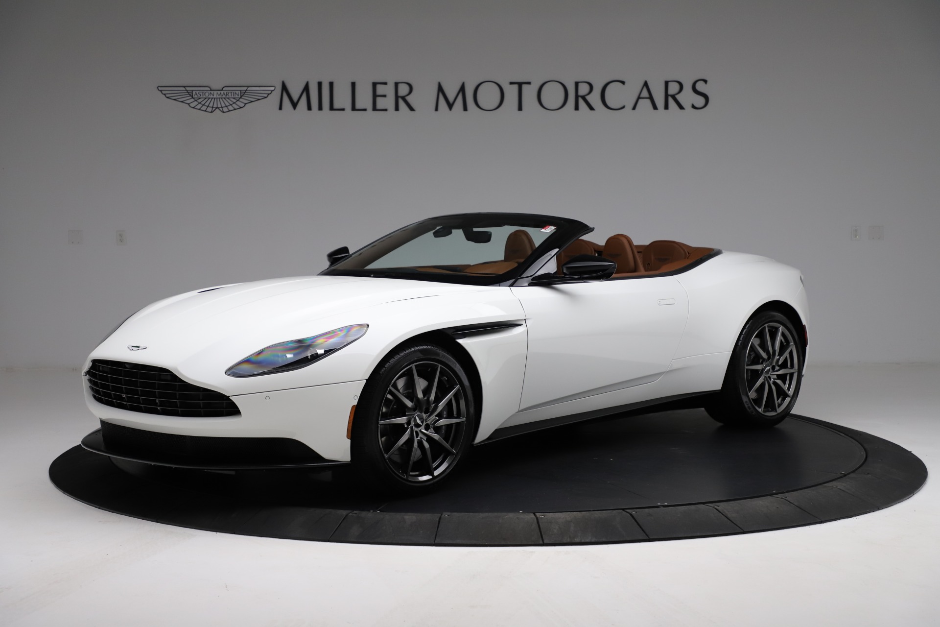 New 2021 Aston Martin DB11 Volante Convertible for sale $269,486 at Bugatti of Greenwich in Greenwich CT 06830 1