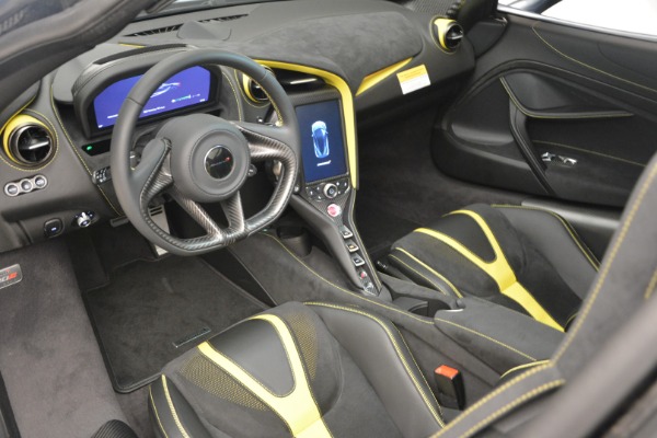Used 2018 McLaren 720S Performance for sale $234,900 at Bugatti of Greenwich in Greenwich CT 06830 18